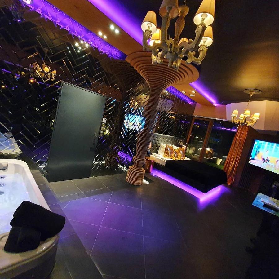 Hotel Ramka & Restaurant & Wine Bar Πόζναν Εξωτερικό φωτογραφία